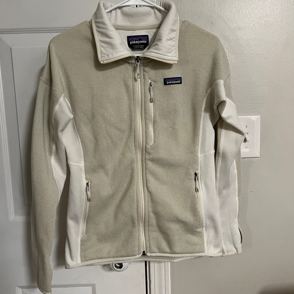 Patagonia Cream Fleece Jacket
